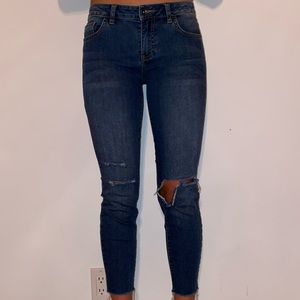 VANS SKINNY JEANS SIZE 26